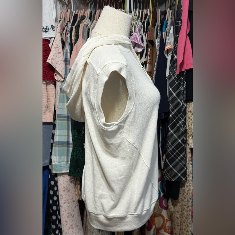 Evereve Zoe Sleeveless Sweatshirt Off White Medium - Picture 6 of 12